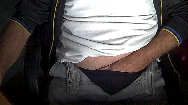 velikifant7 online show from December 2025 05:43:01 AM