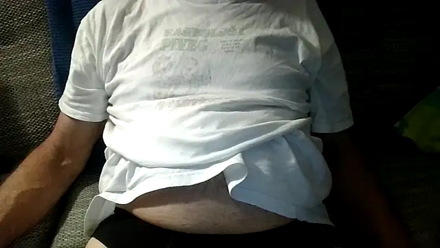 velikifant7 online show from April 2026 06:10:02 PM