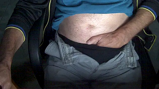 velikifant7 online show from November 2025 05:11:02 AM