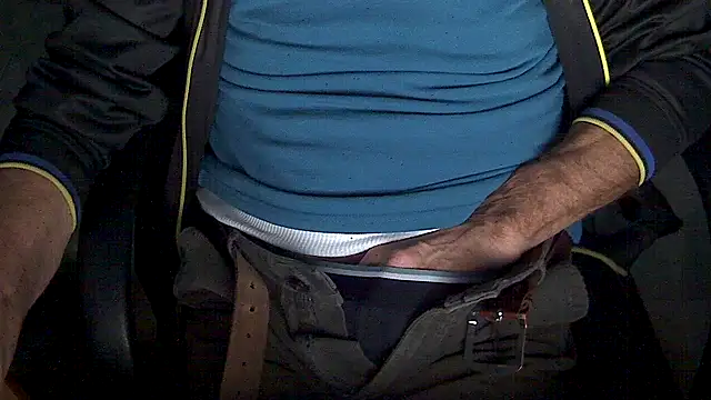 velikifant7 online show from January 2026 05:13:02 AM