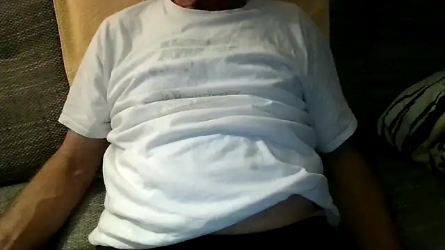 velikifant7 online show from March 2026 06:47:01 PM