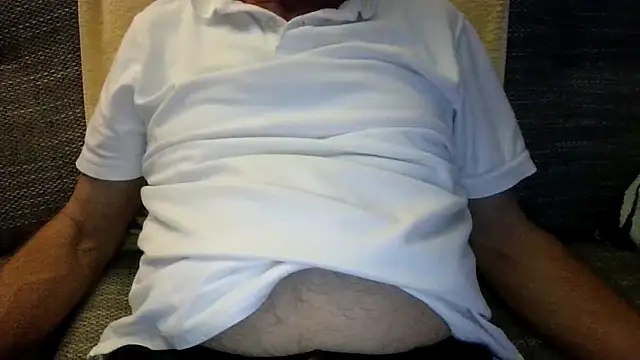 velikifant7 online show from March 2026 05:05:01 PM