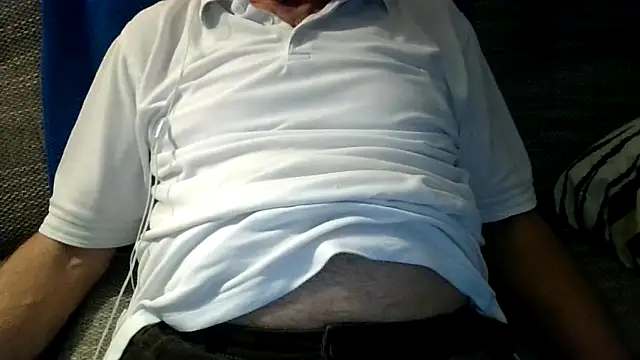 velikifant7 online show from February 2026 05:47:02 PM