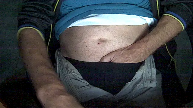 velikifant7 online show from December 2025 05:28:01 AM