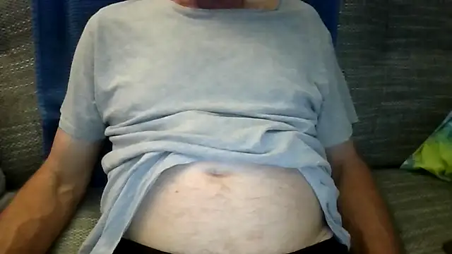 velikifant7 online show from April 2026 06:22:01 PM