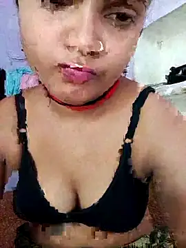 Snapshot of Rakhi_cute chatting on October 2025 04:28:02 AM Rakhi cute online show from October 2025 04:28:02 AM