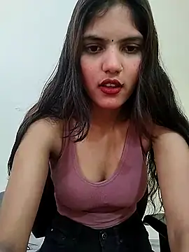 Snapshot of sexy_lips99 chatting on October 2025 03:52:02 AM sexy lips99 online show from October 2025 03:52:02 AM