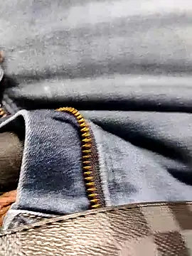 tukica56 online show from November 2025 03:39:02 PM