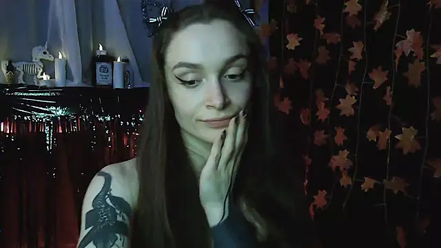 Snapshot of __Leyla__ chatting on October 2025 07:49:01 PM Leyla online show from October 2025 07:49:01 PM