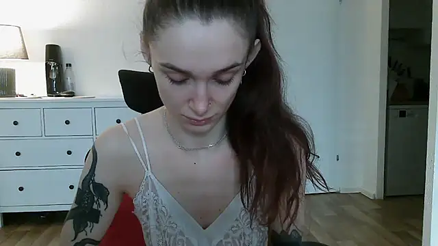 Snapshot of __Leyla__ chatting on November 2025 07:31:02 AM Leyla online show from November 2025 07:31:02 AM