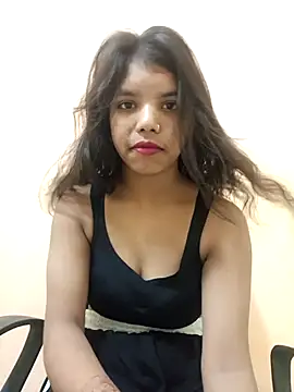 Snapshot of sexy_body-00 chatting on September 2025 04:33:01 AM sexy body-00 online show from September 2025 04:33:01 AM