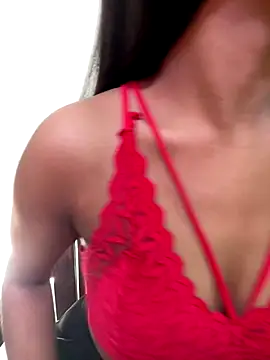 Snapshot of sexy_body-00 chatting on October 2025 04:02:01 AM sexy body-00 online show from October 2025 04:02:01 AM