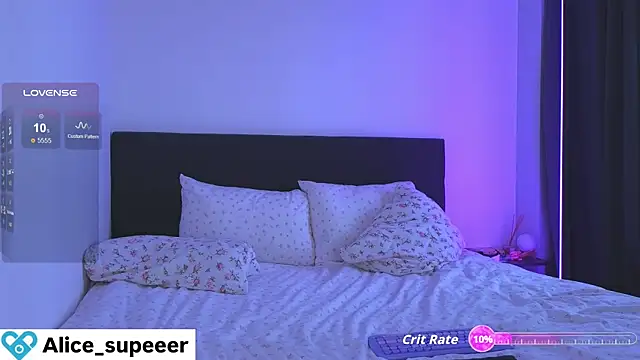 Snapshot of Alice_super_ chatting on November 2025 04:02:02 AM Alice super online show from November 2025 04:02:02 AM