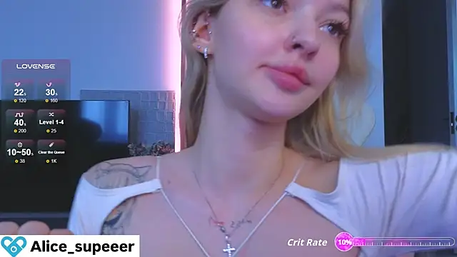 Snapshot of Alice_super_ chatting on November 2025 08:59:02 AM Alice super online show from November 2025 08:59:02 AM