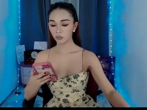 aelinhot online show from September 2025 05:11:01 PM