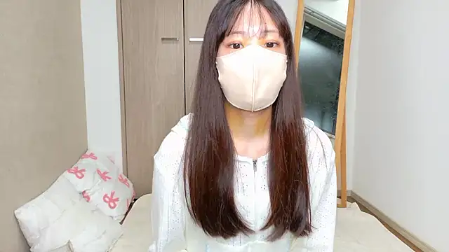 riri  nyan o0 online show from April 2026 11:04:01 AM