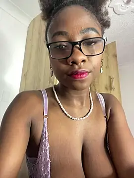 Astergray21 online show from March 2026 12:02:02 PM