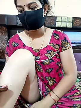 Priyanka Pal online show from June 2026 12:42:02 AM