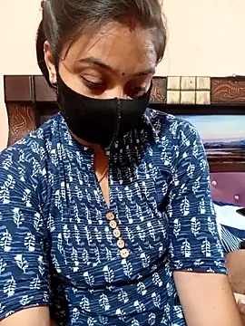 Priyanka Pal online show from November 2025 03:49:02 PM