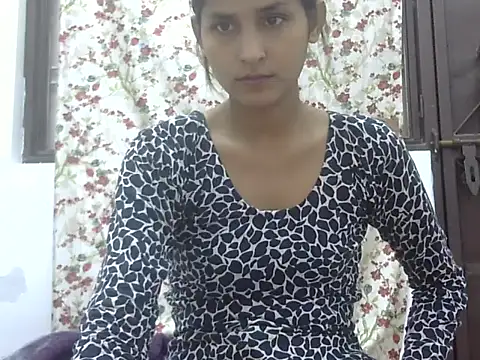 Snapshot of Nura7 chatting on October 2025 02:47:01 PM Nura7 online show from October 2025 02:47:01 PM