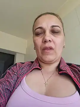 PalomaDesireee online show from April 2026 07:37:01 AM