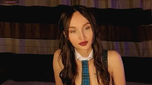 Snapshot of xSweetMissx chatting on September 2025 12:05:02 AM xSweetMissx online show from September 2025 12:05:02 AM