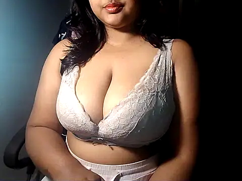 PatnakiRitu1 online show from January 2026 03:32:01 AM