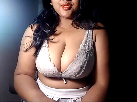 PatnakiRitu1 online show from June 2026 12:33:01 AM