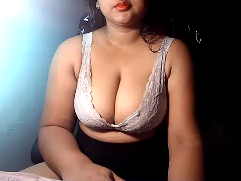 PatnakiRitu1 online show from June 2026 01:44:02 AM