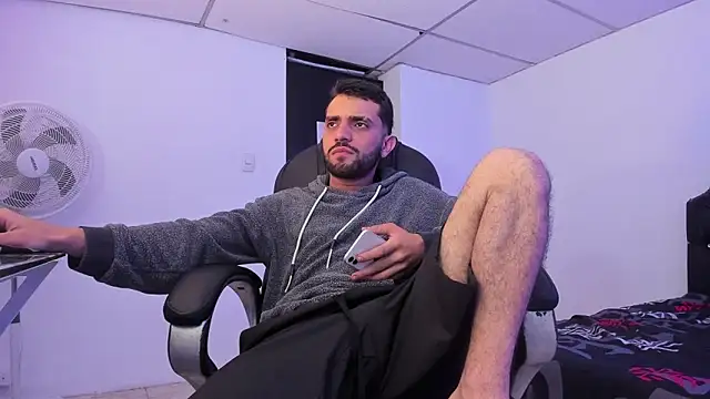 Jeremyy Boy online show from October 2025 12:08:02 AM