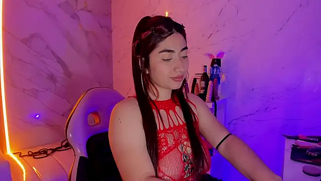 Sophia tf online show from May 2026 09:22:02 PM