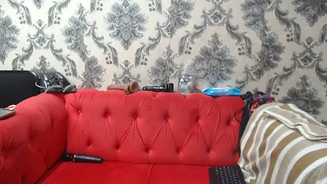 SweetPortableAmber online show from May 2026 07:06:01 PM
