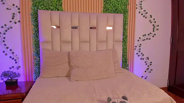 Tiffany Nm online show from January 2026 06:55:02 PM