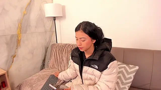 Tiffany Nm online show from February 2026 12:50:02 PM