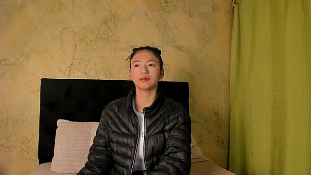 Tiffany Nm online show from February 2026 02:28:01 PM