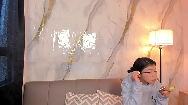 Tiffany Nm online show from April 2026 01:12:01 PM