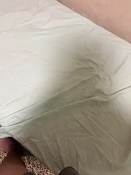 Snapshot of Garryo134 chatting on October 2025 09:40:01 PM Garryo134 online show from October 2025 09:40:01 PM