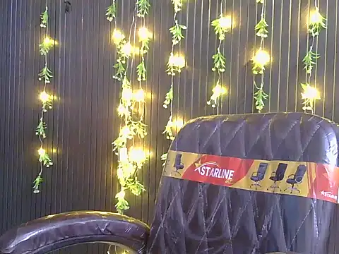 Exotic Shikha online show from December 2025 11:03:02 AM