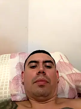 Snapshot of davidxxx099 chatting on October 2025 10:31:02 PM davidxxx099 online show from October 2025 10:31:02 PM