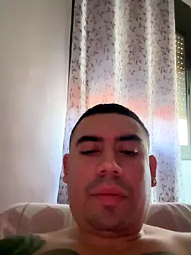 Snapshot of davidxxx099 chatting on October 2025 08:48:01 AM davidxxx099 online show from October 2025 08:48:01 AM