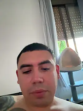 davidxxx099 online show from June 2026 06:28:01 PM