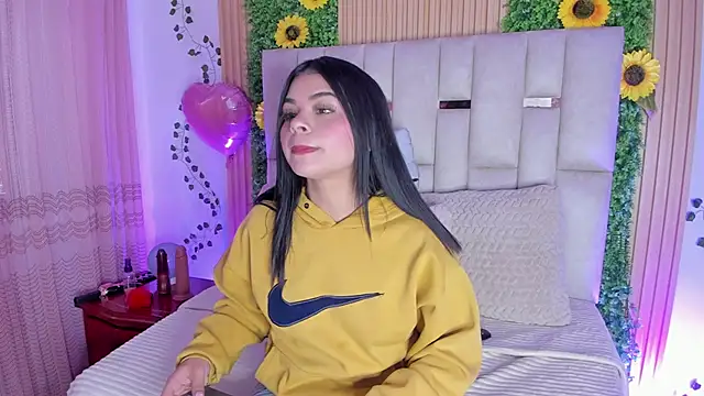 Jade Nmm online show from September 2025 01:17:02 PM