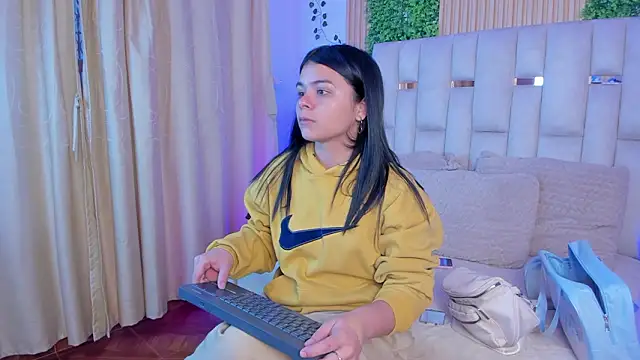 Jade Nmm online show from January 2026 01:15:01 PM