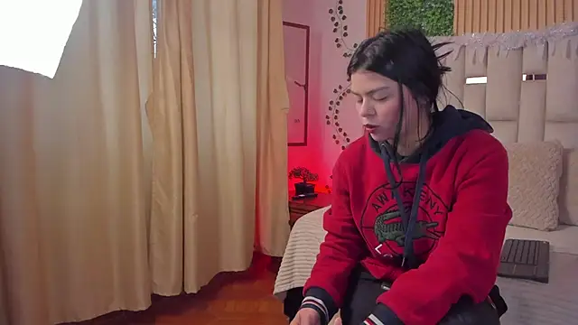 Jade Nmm online show from December 2025 01:39:02 PM