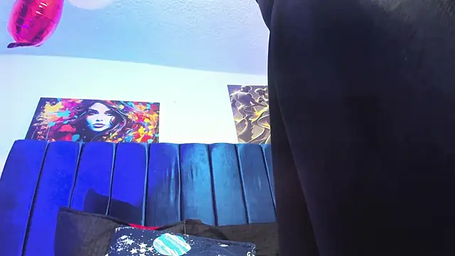 Hanna wish online show from November 2025 01:15:01 PM