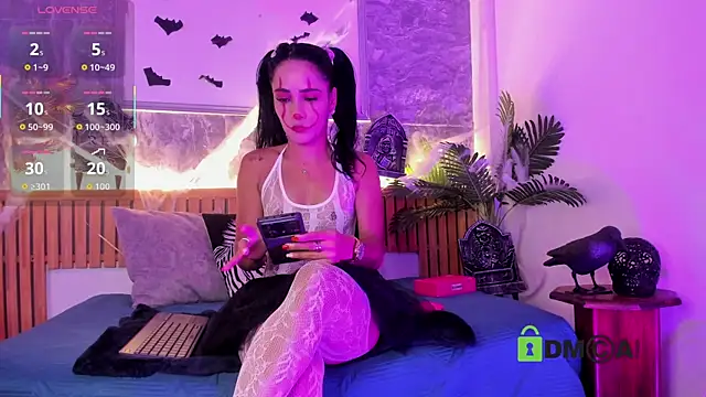 Snapshot of princequinn_ chatting on October 2025 07:21:01 PM princequinn online show from October 2025 07:21:01 PM