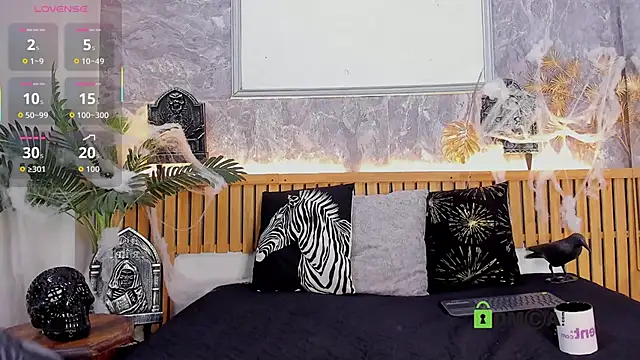princequinn  online show from October 2025 08:10:01 PM