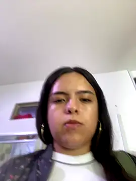 Snapshot of EmilyHarperr chatting on October 2025 11:44:02 AM EmilyHarperr online show from October 2025 11:44:02 AM