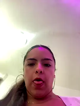 Snapshot of EmilyHarperr chatting on October 2025 11:56:02 AM EmilyHarperr online show from October 2025 11:56:02 AM