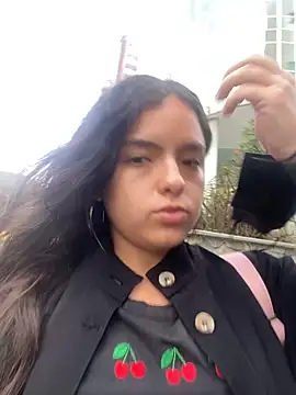 Snapshot of EmilyHarperr chatting on September 2025 11:43:01 AM EmilyHarperr online show from September 2025 11:43:01 AM